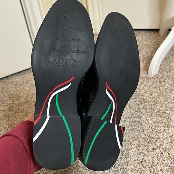 Sarto by Franco Sarto Black Patent Loafers - Picture 5 of 7